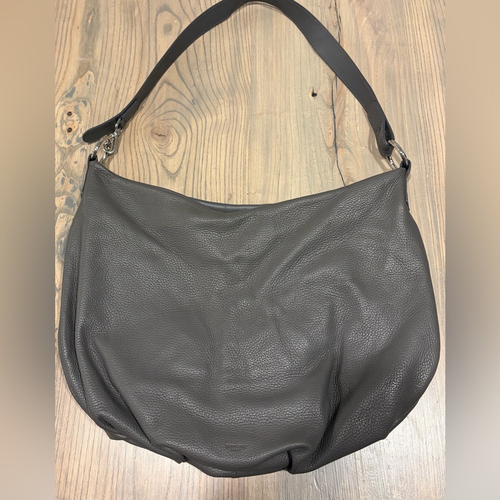 Borlino Italian Luxury Leather Large Hobo Shoulder Bag no tag but never used